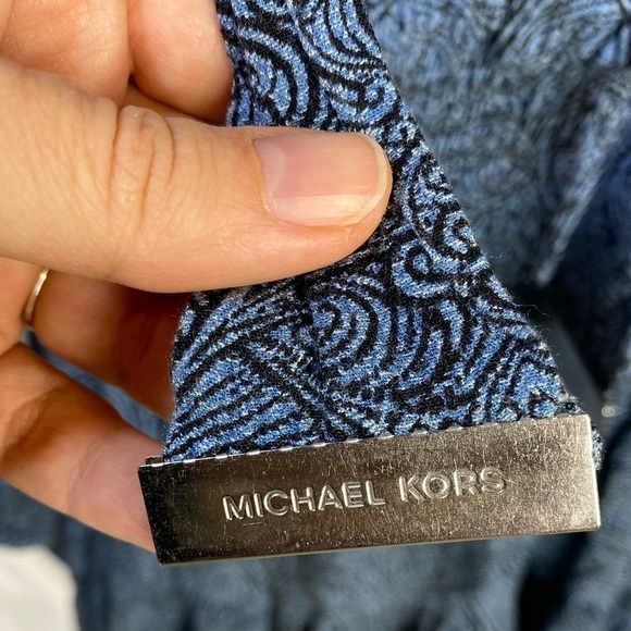 ⭐️MICHAEL KORS Paisley V Neck Drop Waist Mini Dress - Picture 8 of 8
